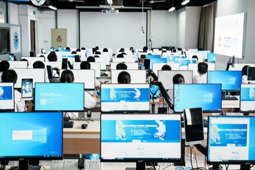 信息科技引領(lǐng)未來(lái) 青少年創(chuàng)新實(shí)踐綻放皖南——2024全國(guó)青少年信息機(jī)器人科技素養(yǎng)實(shí)踐活動(dòng)安徽省選拔賽（皖南賽區(qū)）在安徽工程大學(xué)成功舉辦